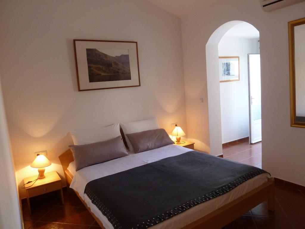 Ferienhaus Rajka Kustici Ngoại thất bức ảnh